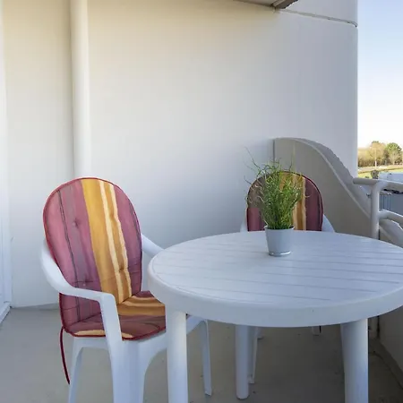 Lord Nelson 114 Apartment