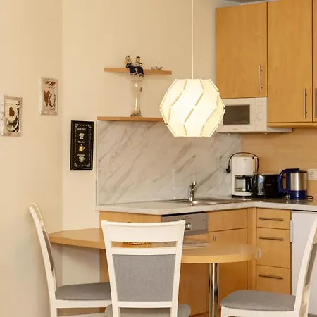 Lord Nelson 114 Apartment *